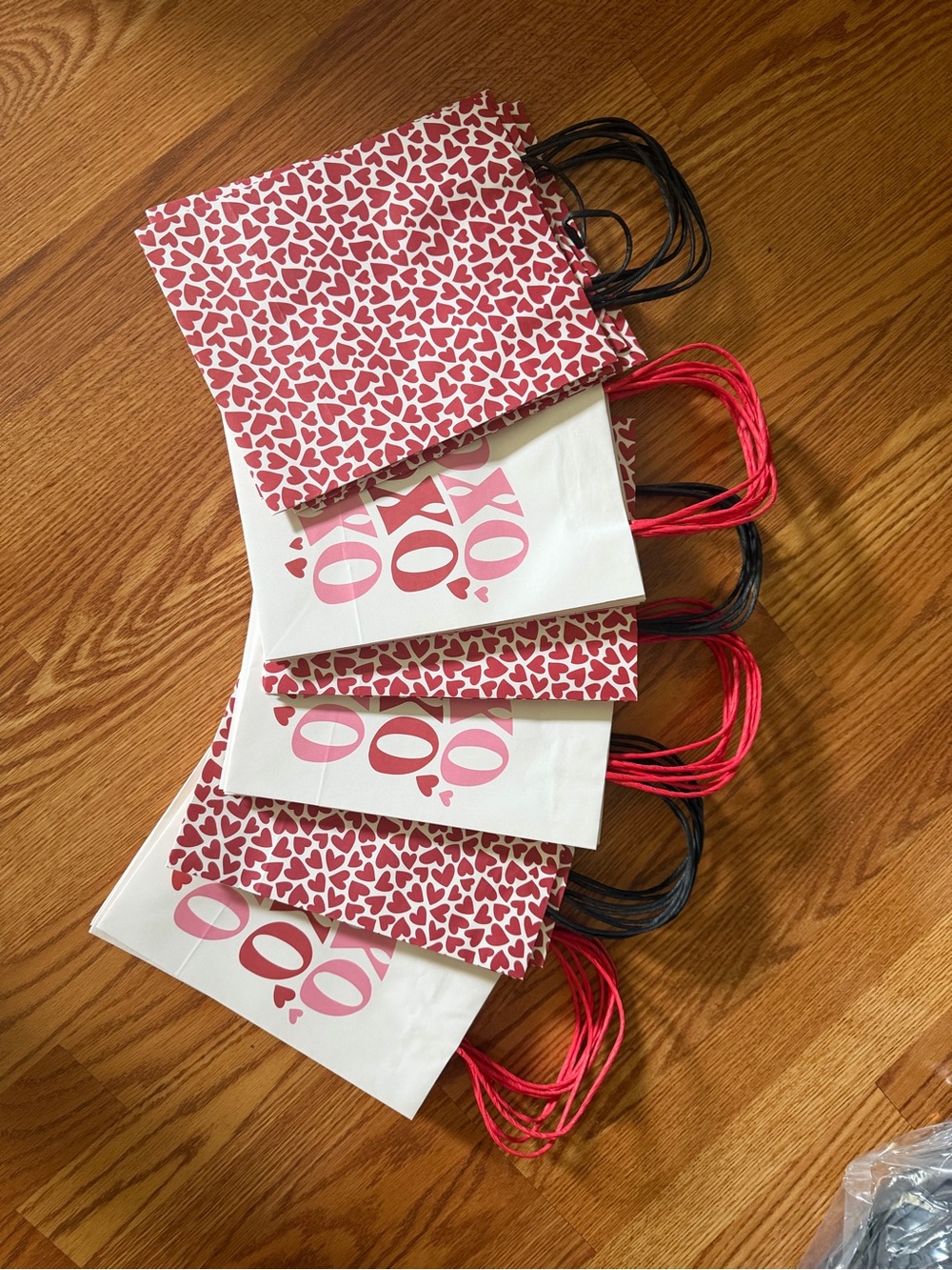 Gift bags 20+